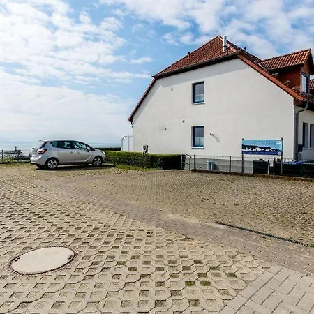 Trelleborg, 3 Daire *