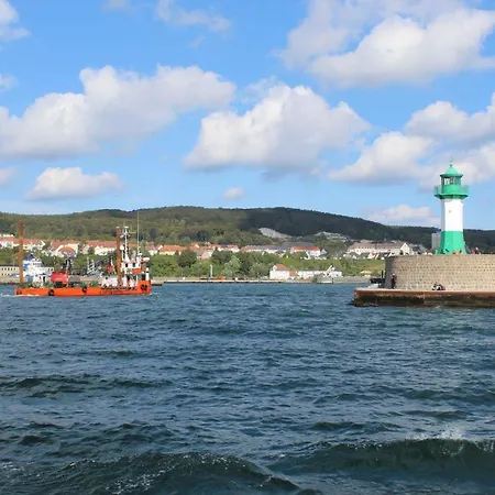 Trelleborg, 3 * Sassnitz